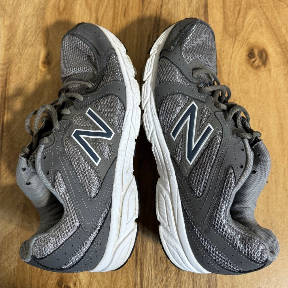 New Balance 481 V3 Mens 10.5 Gray Used Trail Running